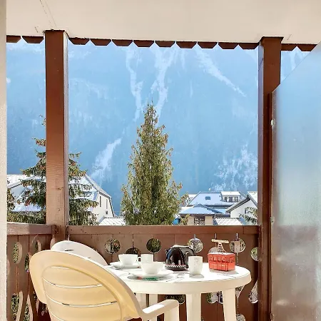 La Riviere Vue Mont Blanc Apartment *